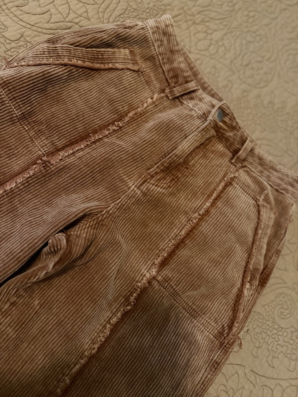 POL Rusty Caramel Wide Wale Corduroy Pants Distressed Seam Detail, Size M - Picture 5 of 15